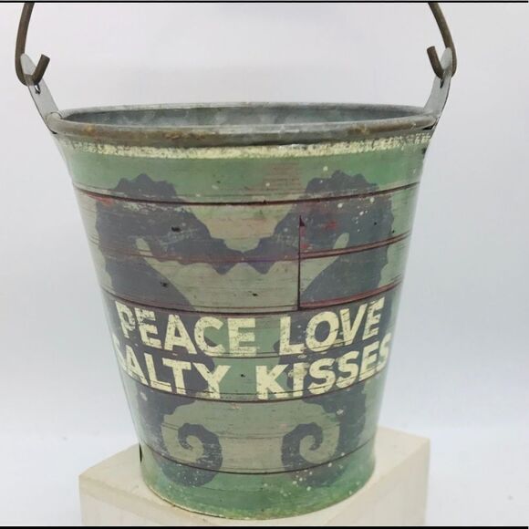 Coastal Decor Peace Love Seahorse Nautical Primitives by Kathy NWT - Picture 2 of 7